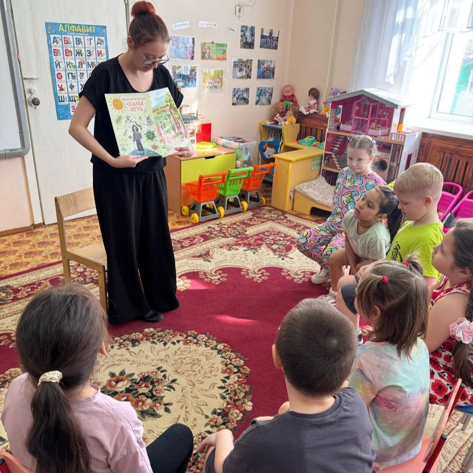 Дружим с книгами с пелёнок